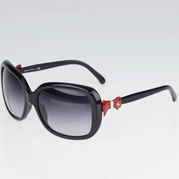 Chanel Bow.Sunglasses 5171 with Case Dust Cloth Paperwork Authenticity Card